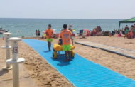 La Regidoria de Turisme de Benicarló millora l’accessibilitat de les platges del Morrongo i la Caracola