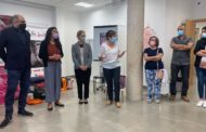 El diputat Ferrando visita l’exposició «Upcycling per la inserció laboral» en el Centre CEDES d’Albocàsser