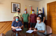 L'Ajuntament de les Coves de Vinromà i el Club de Pàdel signen un conveni de col·laboració