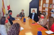 Bravo establirà un protocol amb Creu Roja contra el terrorisme masclista a través del programa 'Juntes'