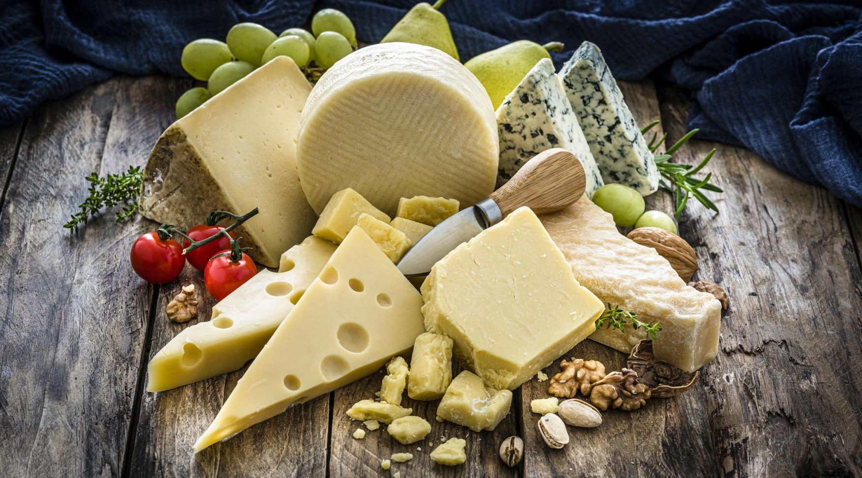 La Generalitat col·labora en la divulgació dels valors del formatge i la ramaderia lletera en l'àmbit local