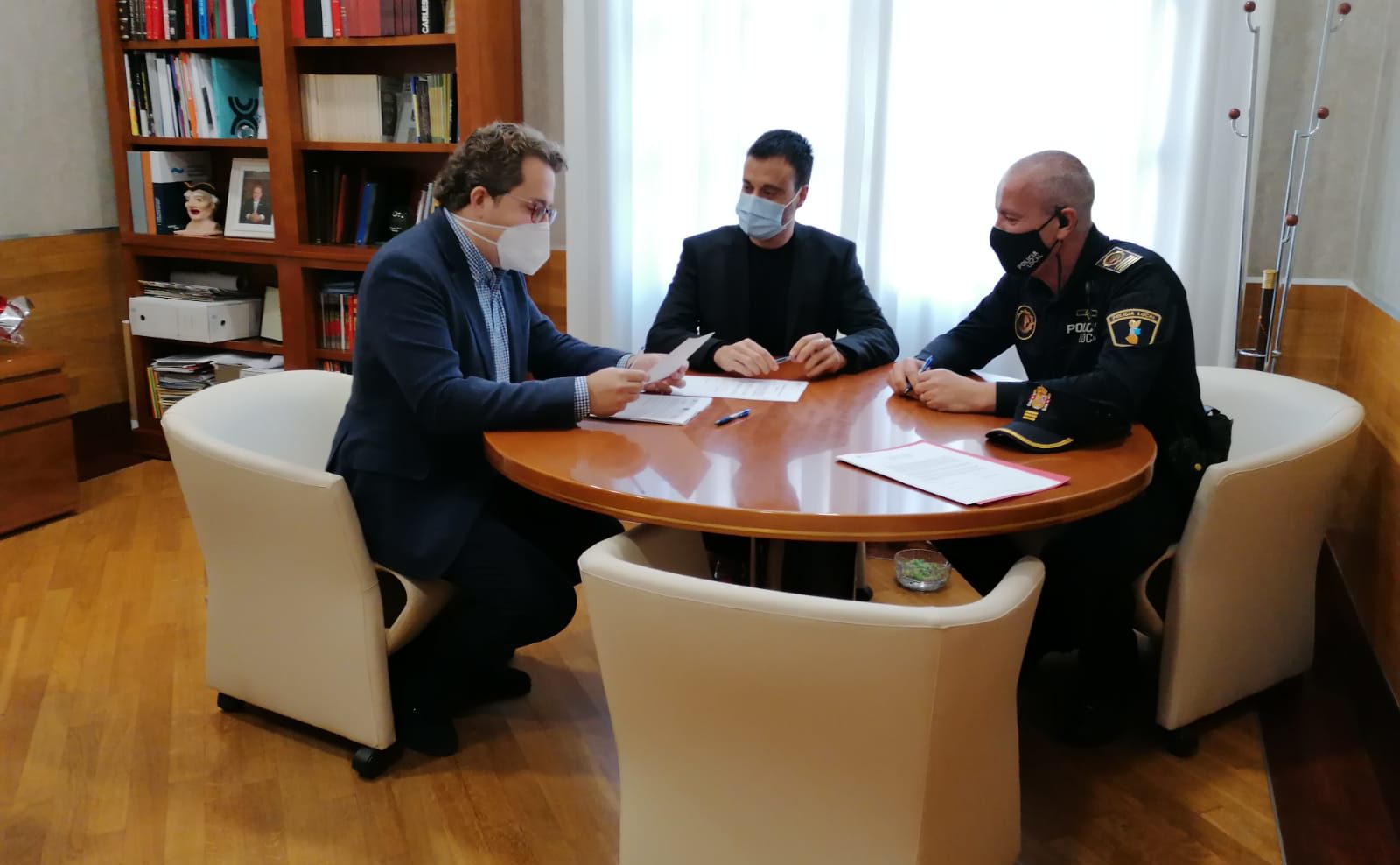 L'Ajuntament de Vinaròs nomena a Juanma Domènech com a nou intendent de la Policia Local
