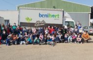 51 alumnes del CEIP Eduardo Martínez Ródenas de Benicarló el planter de Benihort