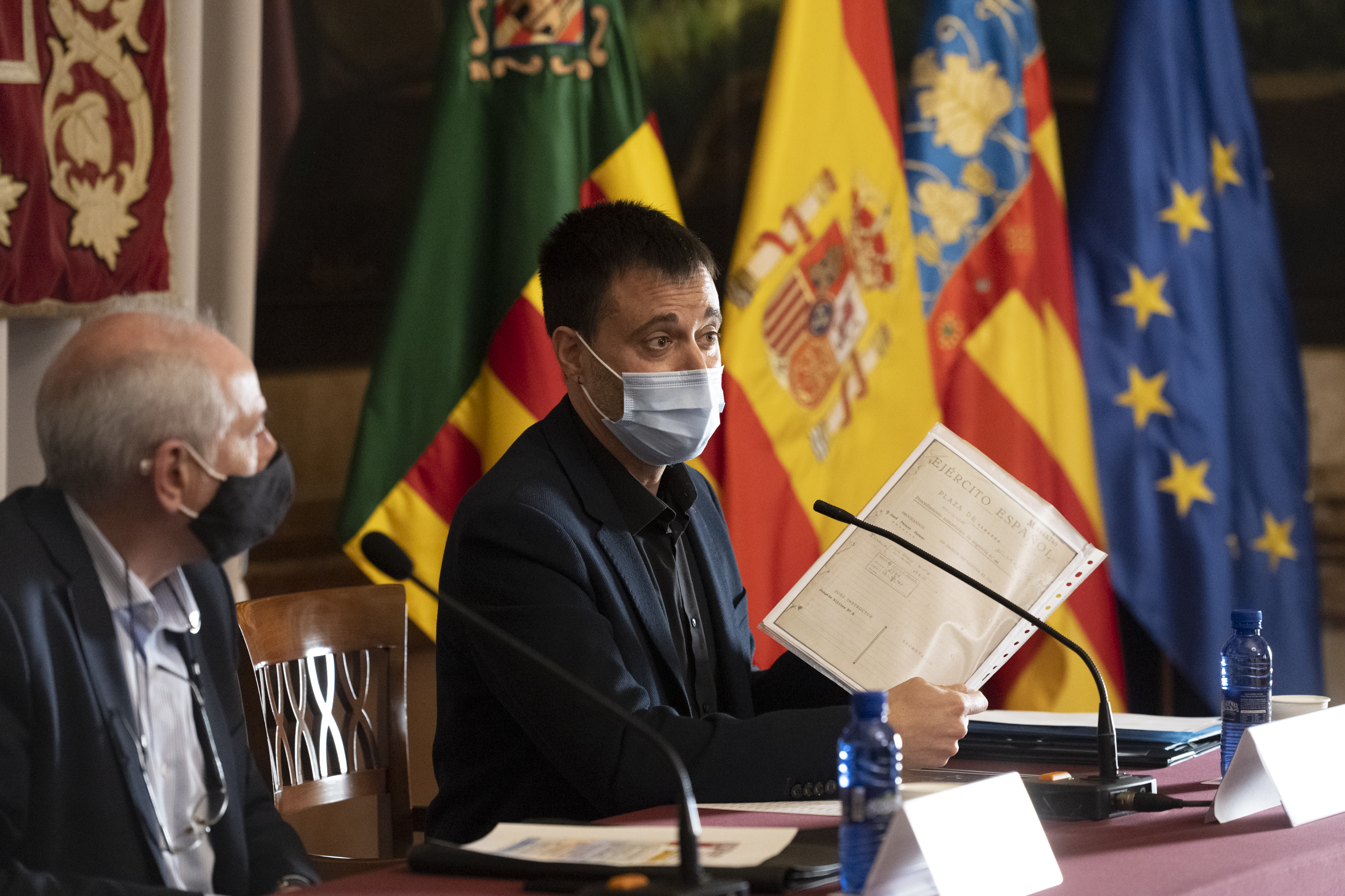 Alcaldes i alcaldesses comparteixen experiències en matèria de memòria històrica i recuperació de la dignitat