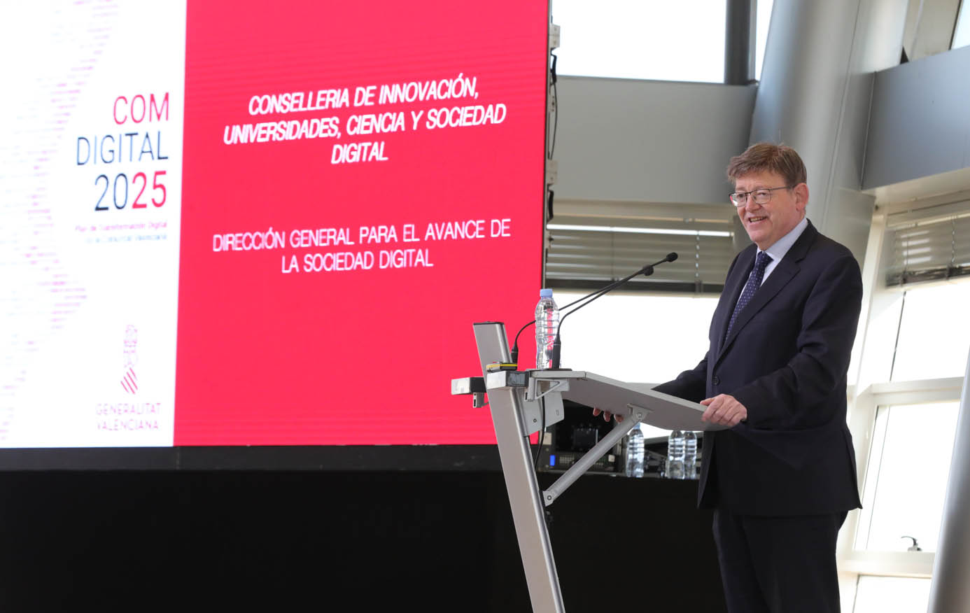 El Pla de Transformació Digital comptarà amb 1.000 milions per a garantir 'l'accés universal a la connectivitat'