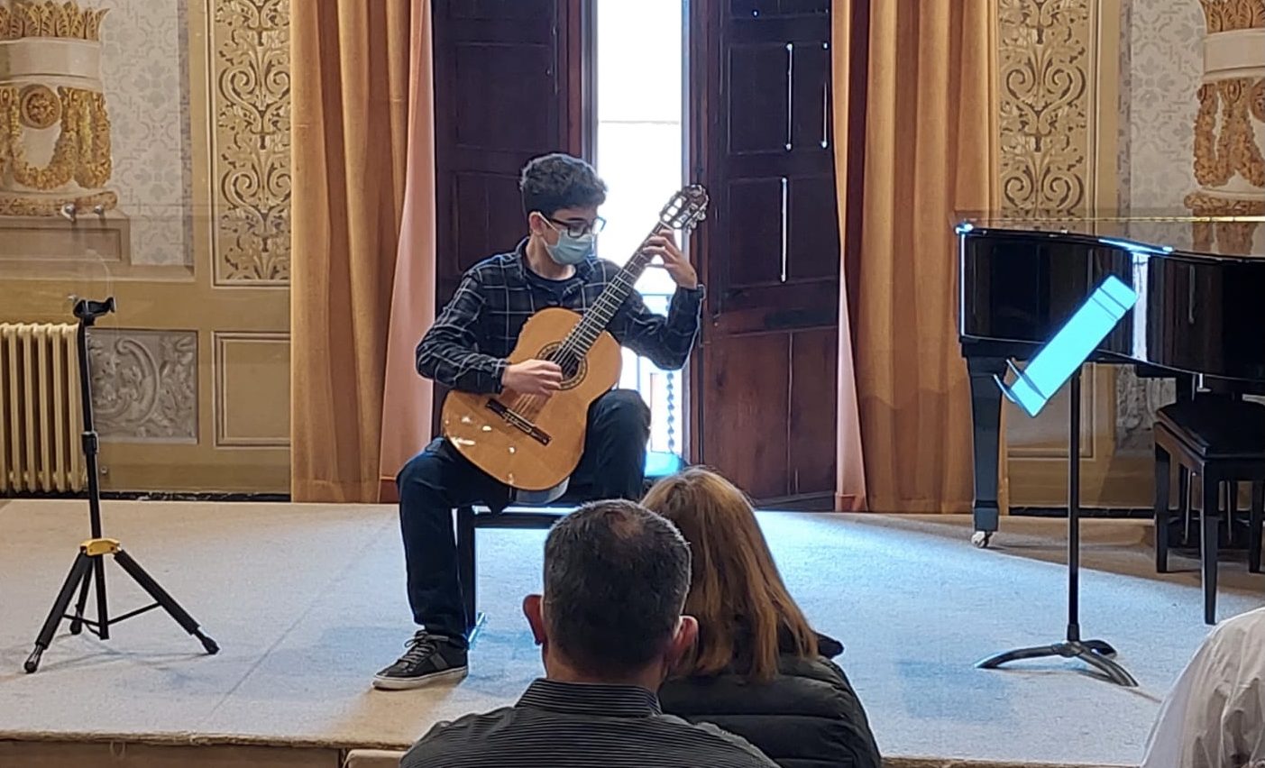 Una desena d’estudiants de tot Catalunya, seleccionats per participar en la XI Mostra de Joves Guitarristes