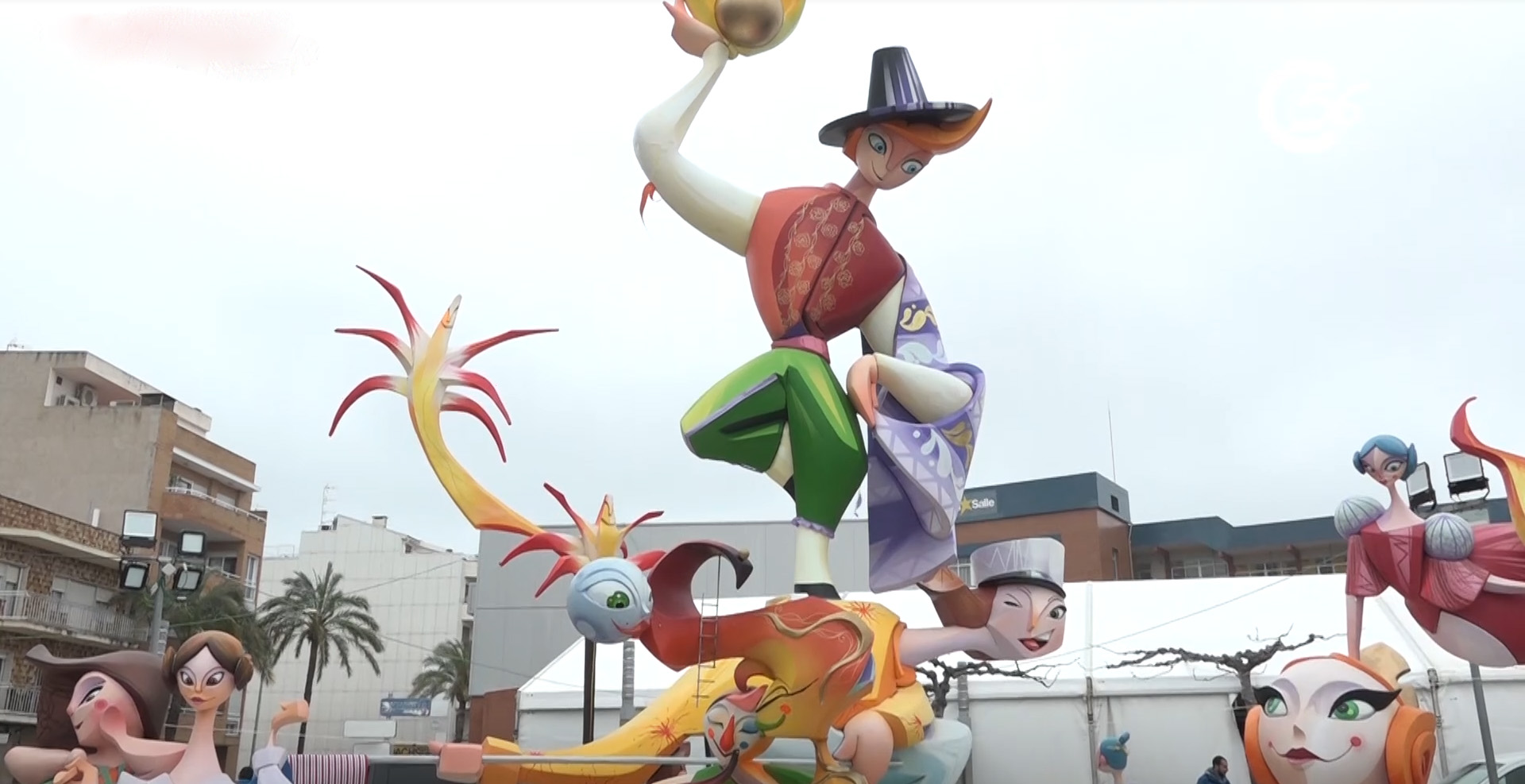 Tot preparat per a la 'Cremà' de les Falles de Benicarló