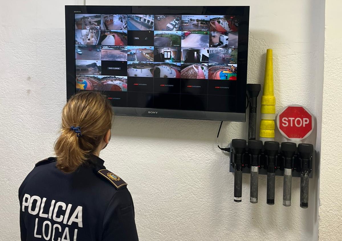 Les càmeres de vigilància identifiquen als autors d'actes vandàlics al parc del Ferrocarril d'Alcalà de Xivert