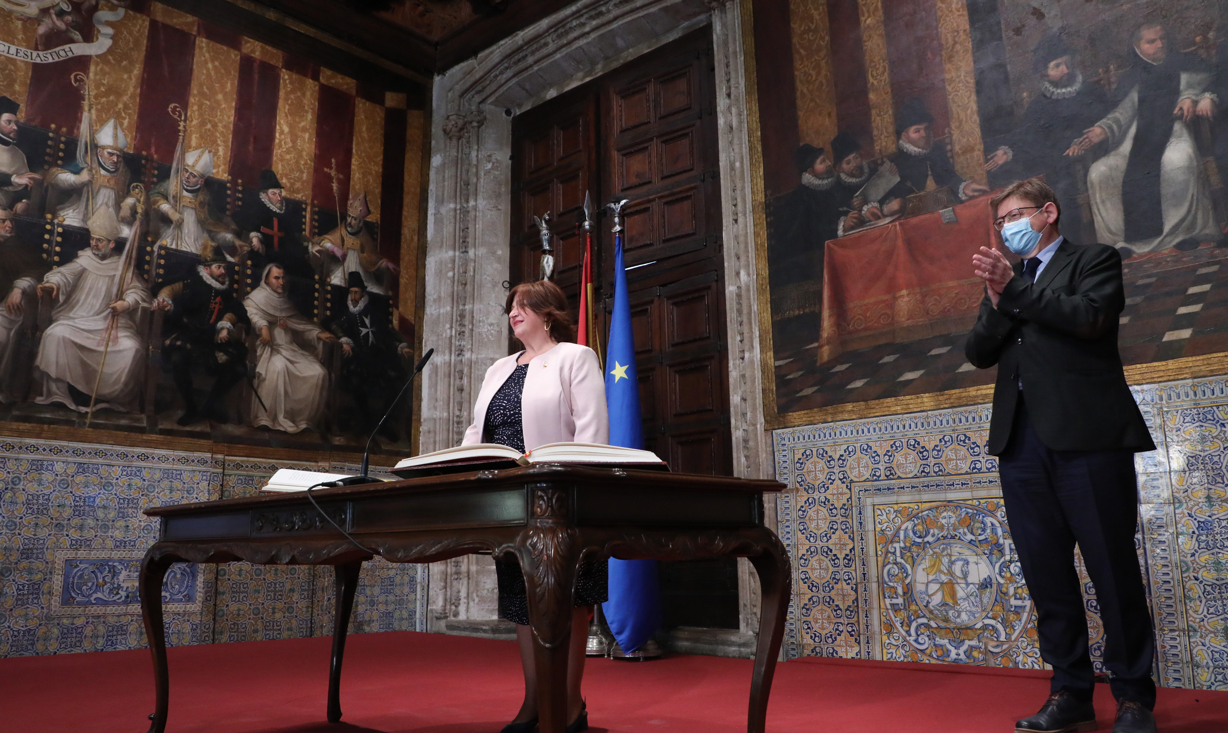 Puig defensa el «paper essencial» de l'AVL per a consolidar el valencià