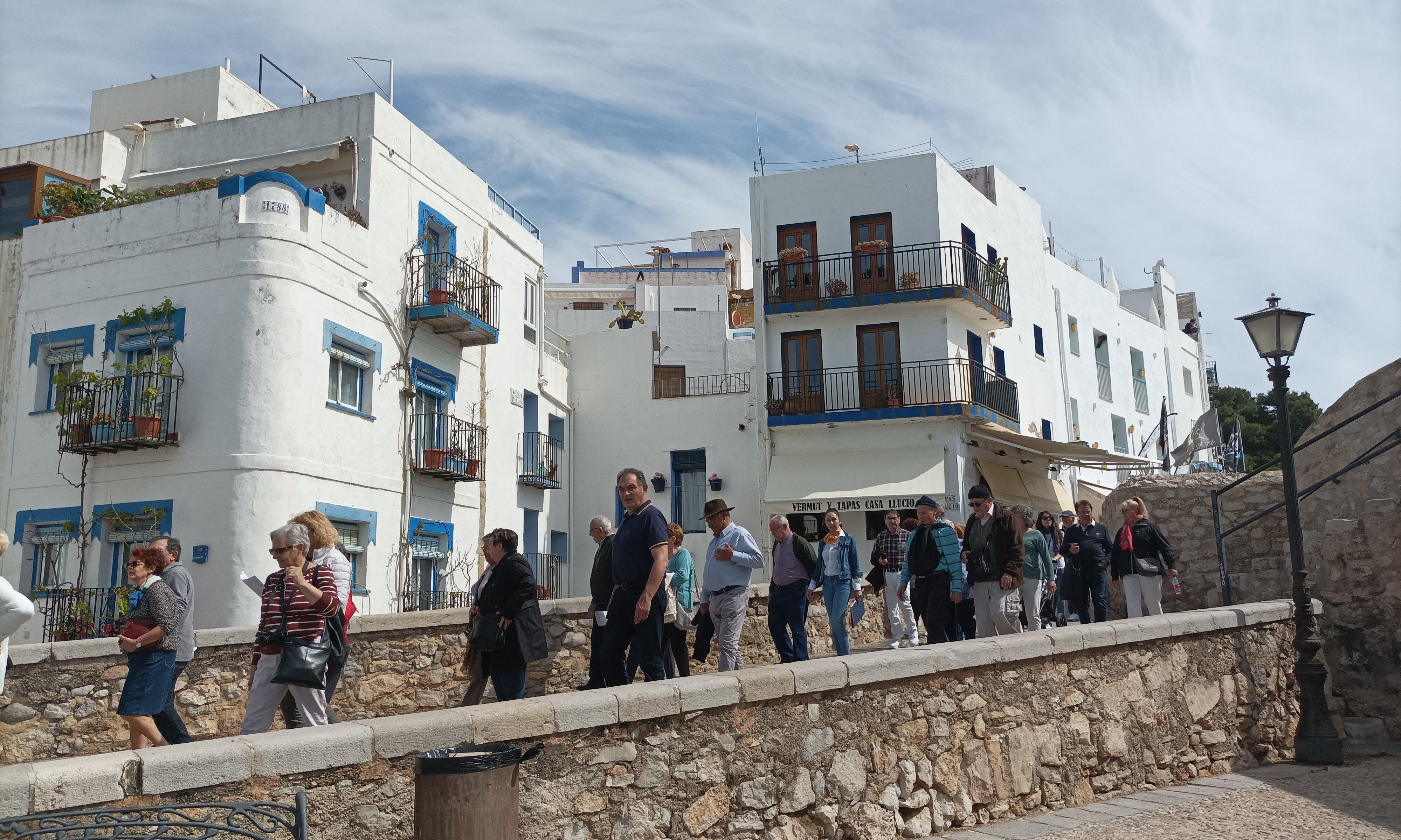 Peníscola s'ompli de grups i sèniors aquesta primavera