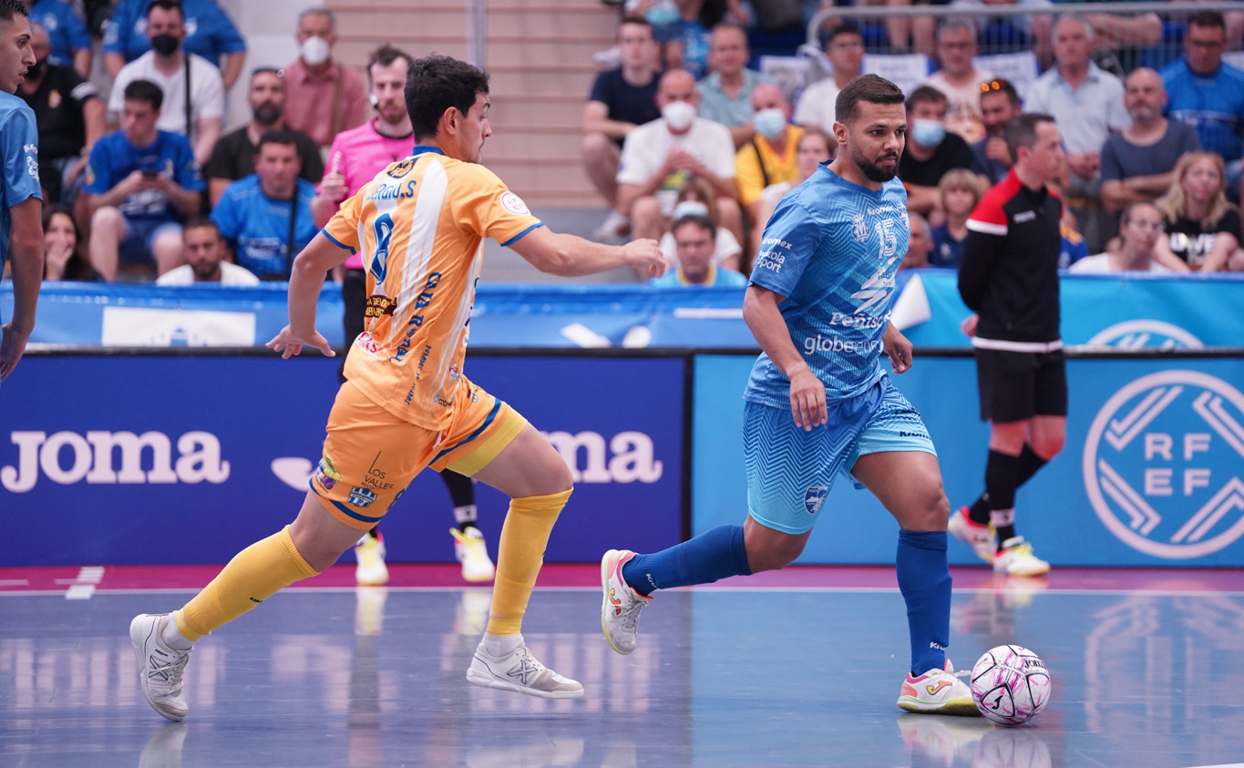 El Servigroup Peníscola Globeenergy diu adeu a l'ascens després d'un cruel final de partit (2-3)