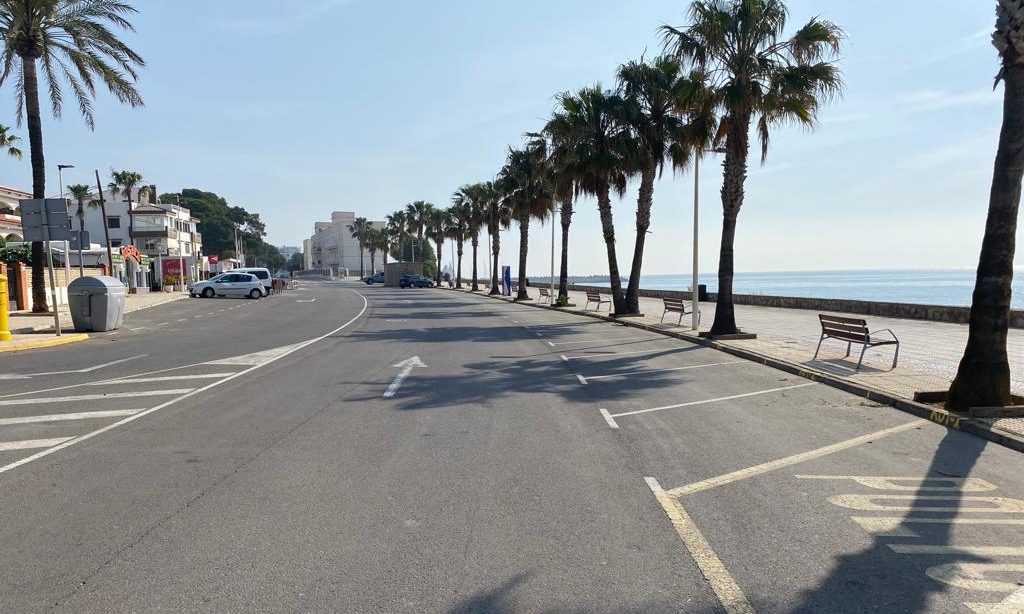 El mercat estival d'Alcossebre es trasllada al passeig Marítim
