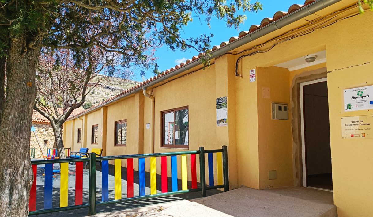El caixer automàtic d'Ares del Maestrat ja està en funcionament