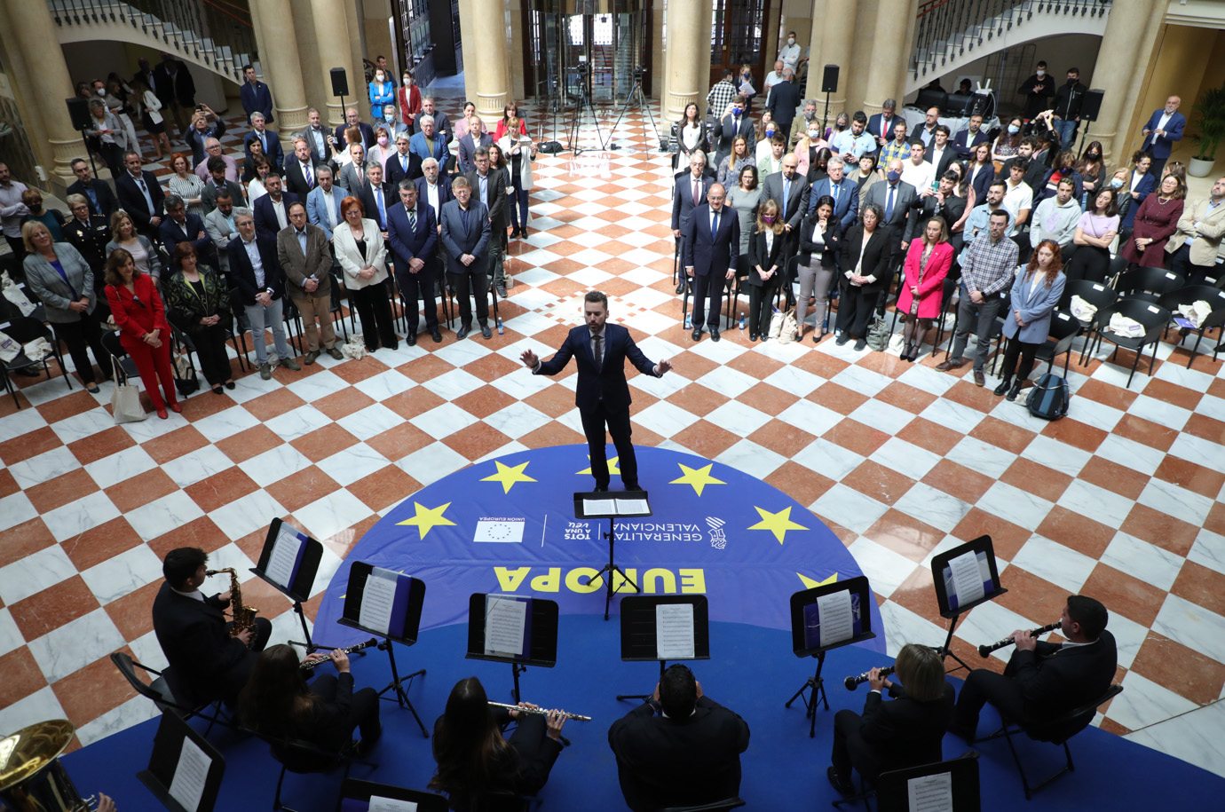 Puig reivindica una Europa progressista, social, justa i unida en la defensa dels valors democràtics