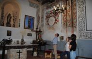 Alcalà-Alcossebre estudiarà com posar en valor els grafitis de l'interior de l'ermita de Santa Llúcia