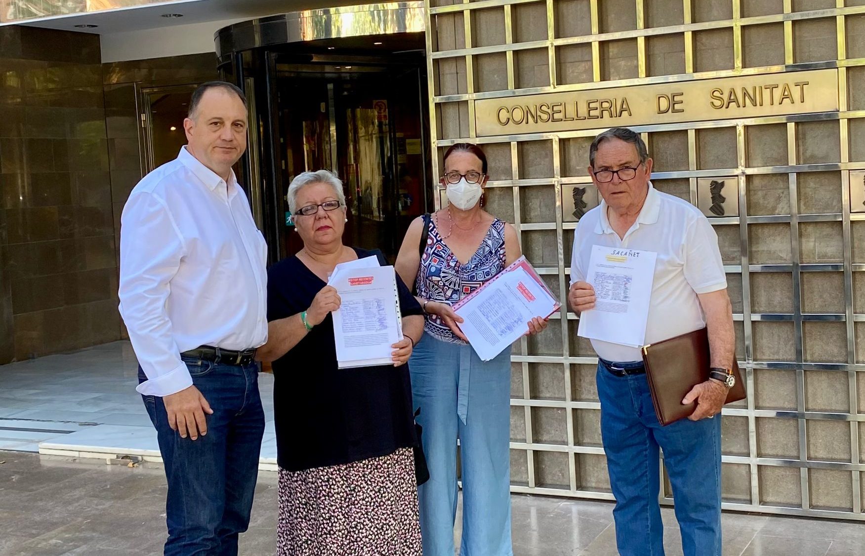 El PP inicia una recollida de signatures per a obrir els 17 consultoris que «el PSOE mantindrà tancats a l'estiu»