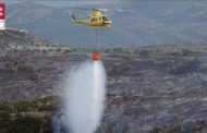 Els bombers informen que l'incendi forestal de Xert es troba estabilitzat