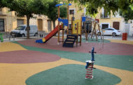 Les Coves de Vinromà renova i amplia l'àrea infantil de la plaça Cervantes