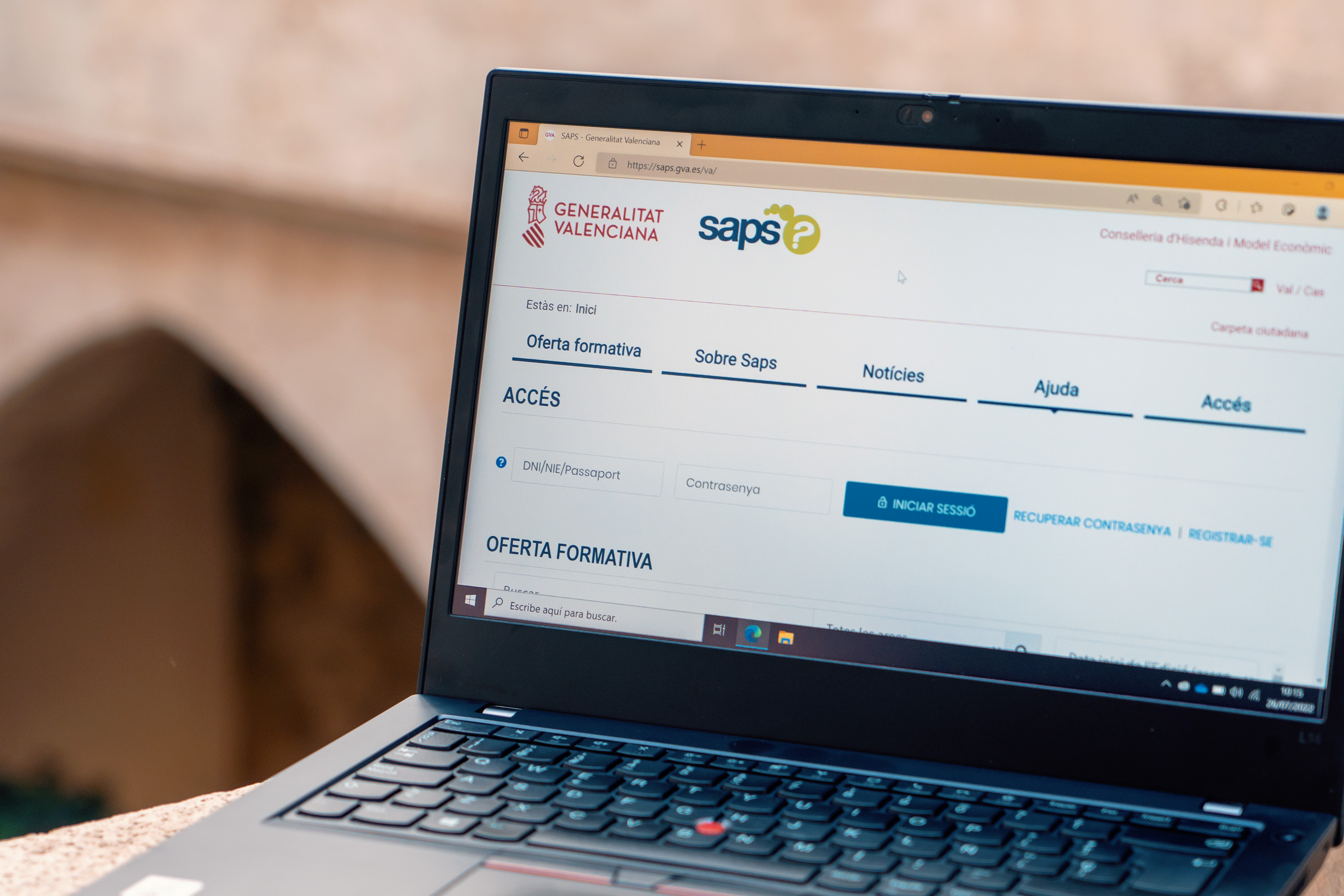 Les millores i els cursos de valencià incrementen les matriculacions un 50% en el portal SAPS