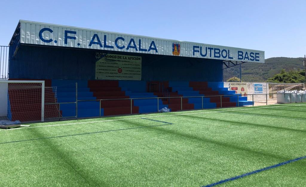 Alcalà-Alcossebre renova el camp de futbol municipal