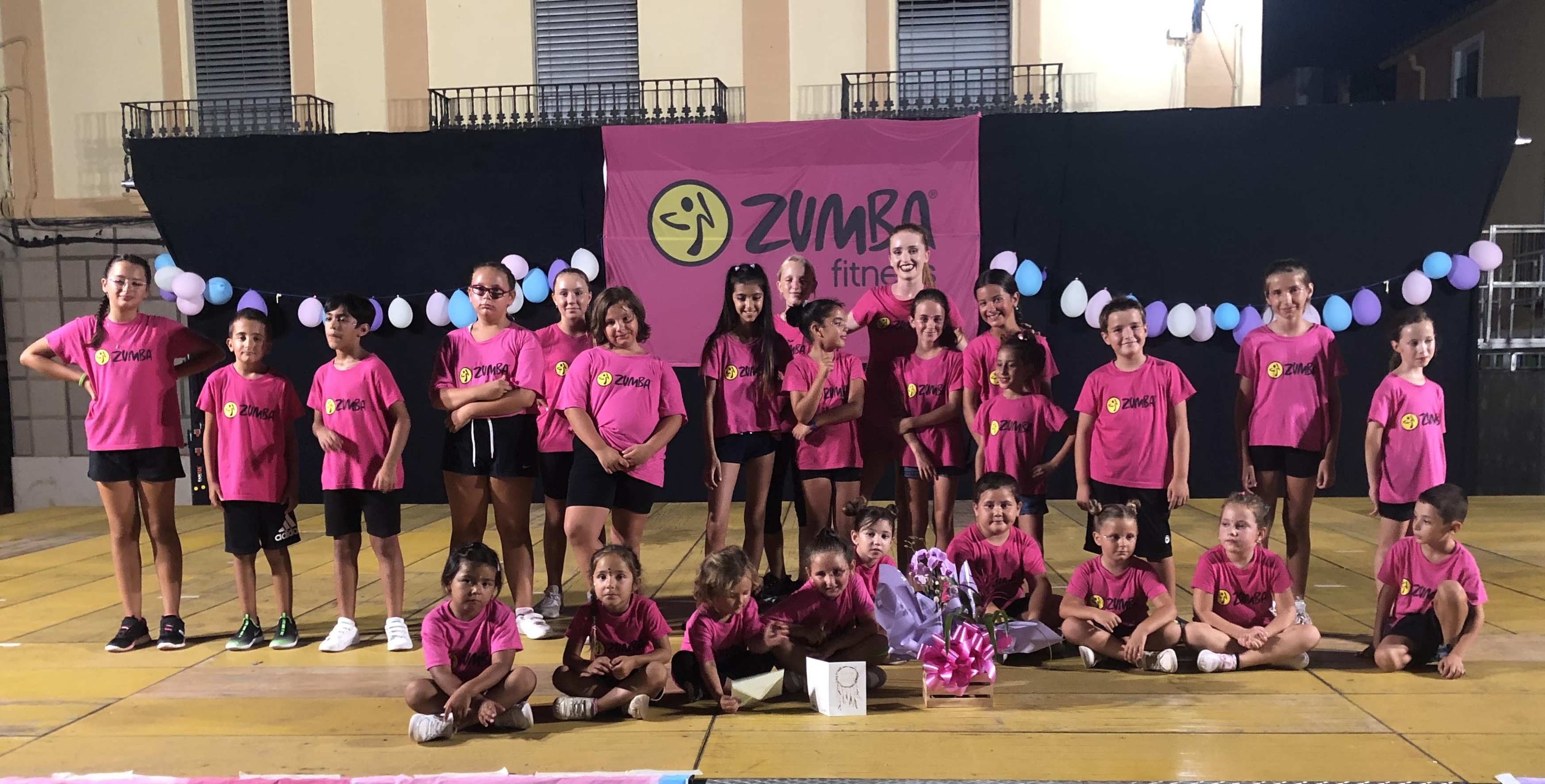 Magnífica actuació del grup Zumba Kids a Santa Magdalena