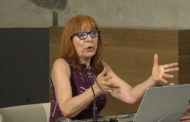 CONFERÈNCIA DE ROSA SANZ AL MUCBE. VAN SUPLICAR A l'EMPERADOR AMB LES MANS ESTESES 22-07-2020