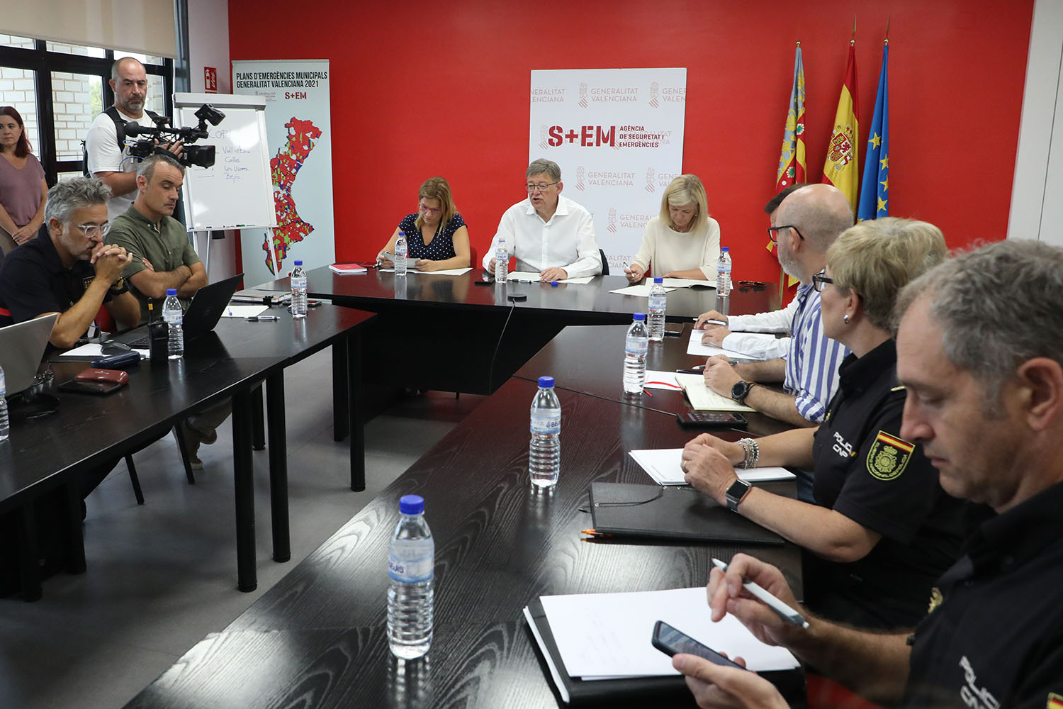 Puig insisteix que la prioritat és garantir la seguretat de les persones