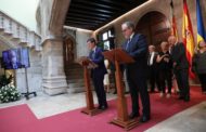 Martí assisteix a la capella ardent del científic valencià Santiago Grisolía