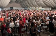 El primer concert de les Festes Patronals de Peníscola concentra a més de 2.000 fans de La Guardia