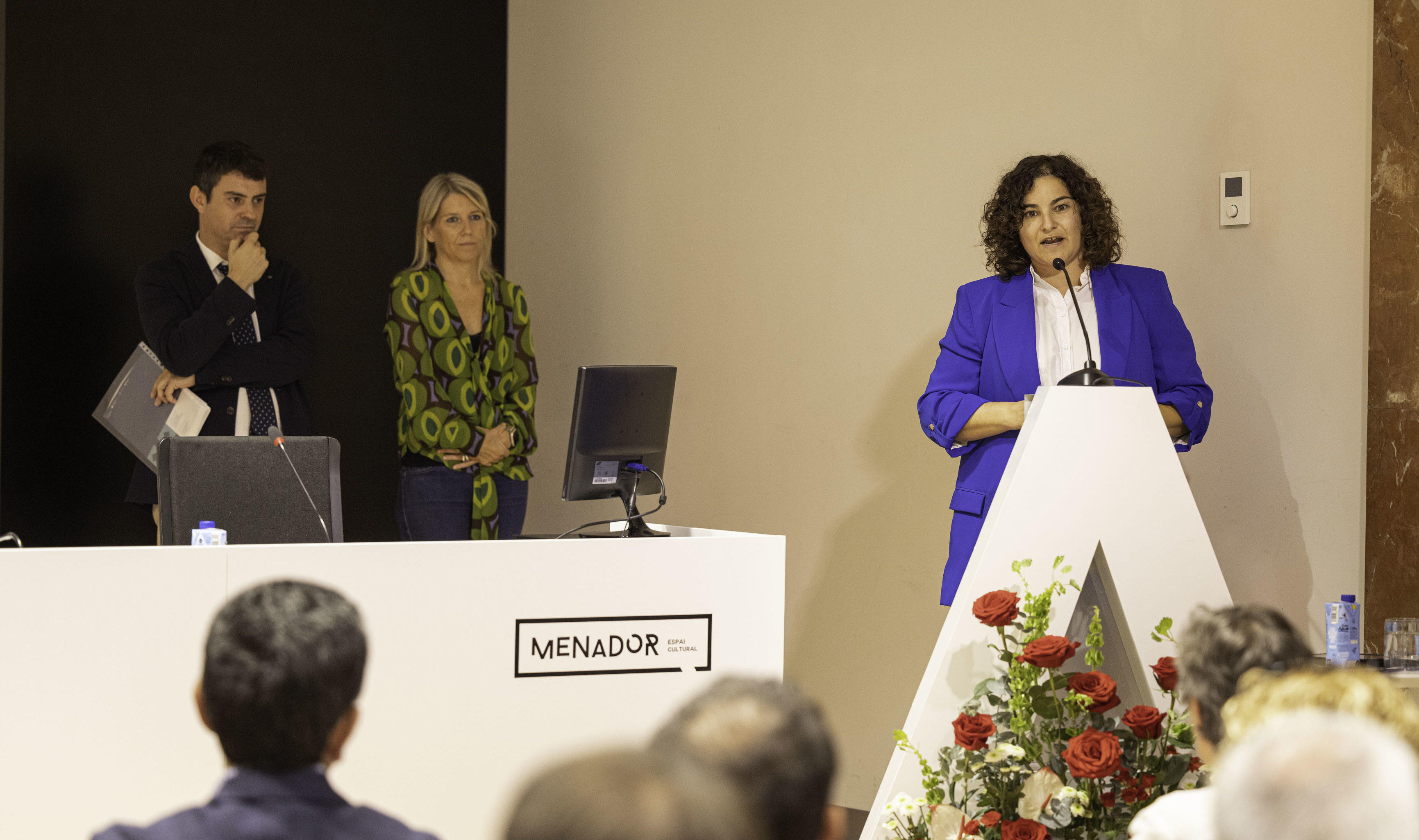 Educació i l’UJI impulsen la investigació i formació amb la Càtedra de Transformació Educativa Carme Miquel