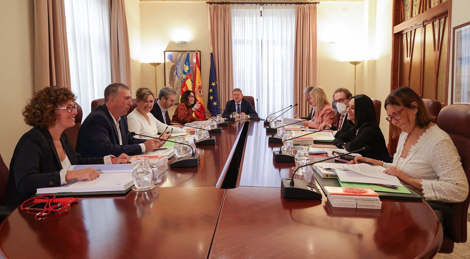 El president de la Generalitat, Ximo Puig, ha presidit el Ple del Consell a Castelló de la Plana