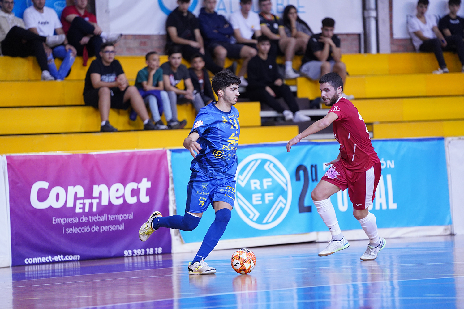 El Servigroup Peníscola aconsegueix la setena victòria seguida després de guanyar a Martorell (2-5)