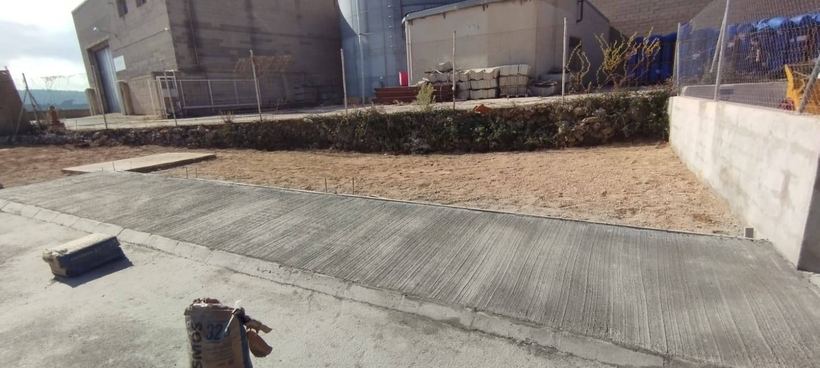 Vilafranca amplia i millora la instal·lació elèctrica del polígon industrial