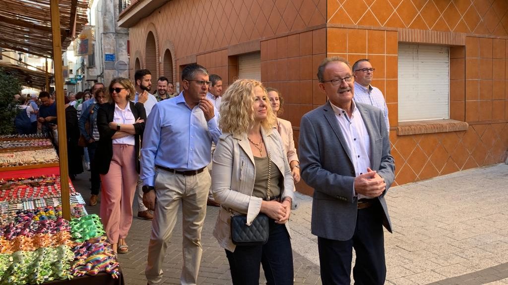 La diputada de Turisme assisteix a la Fira de la Tomata de Penjar d’Alcalà de Xivert
