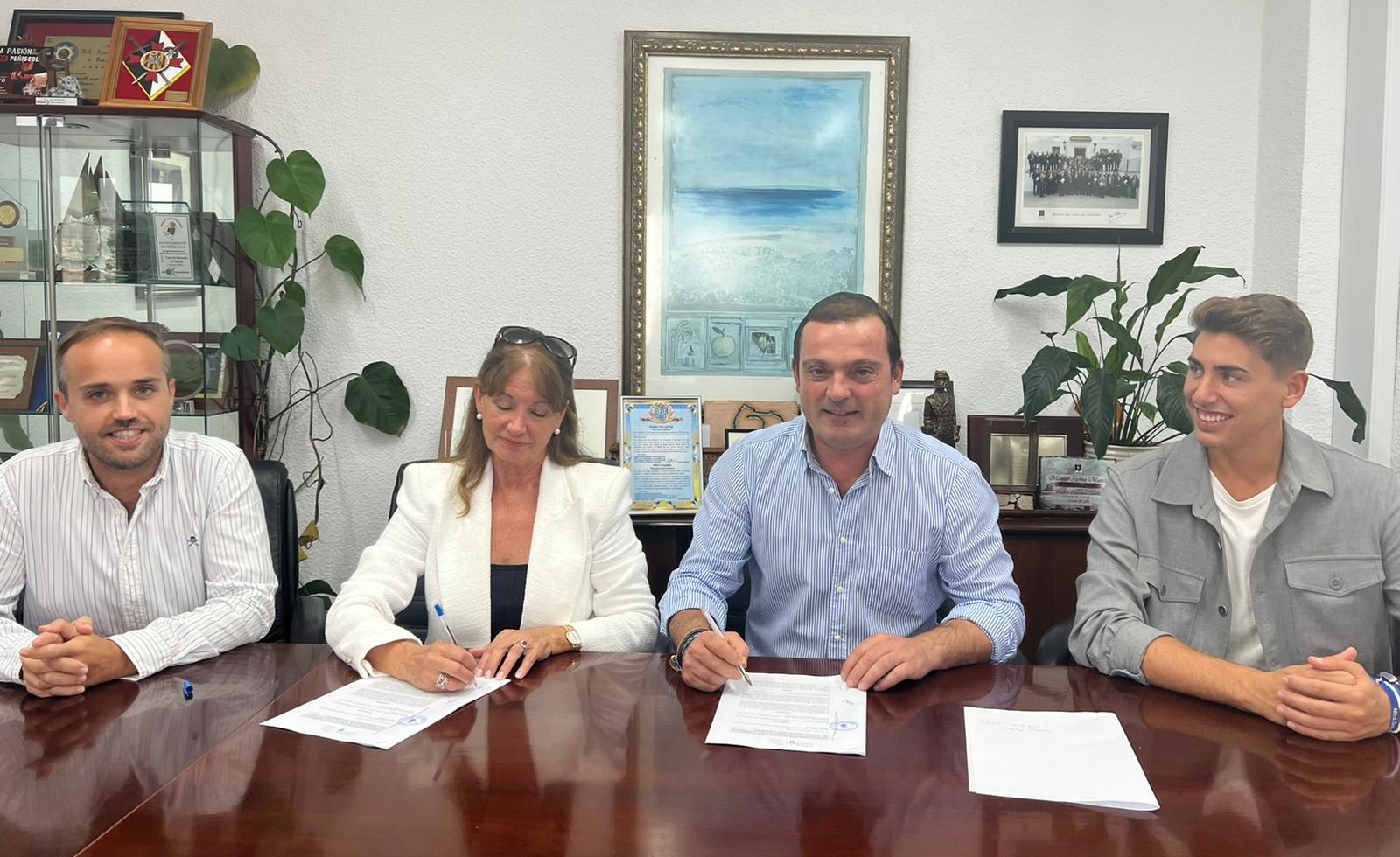 Peníscola reafirma el compromís amb l'Associació de Peníscola contra el Càncer