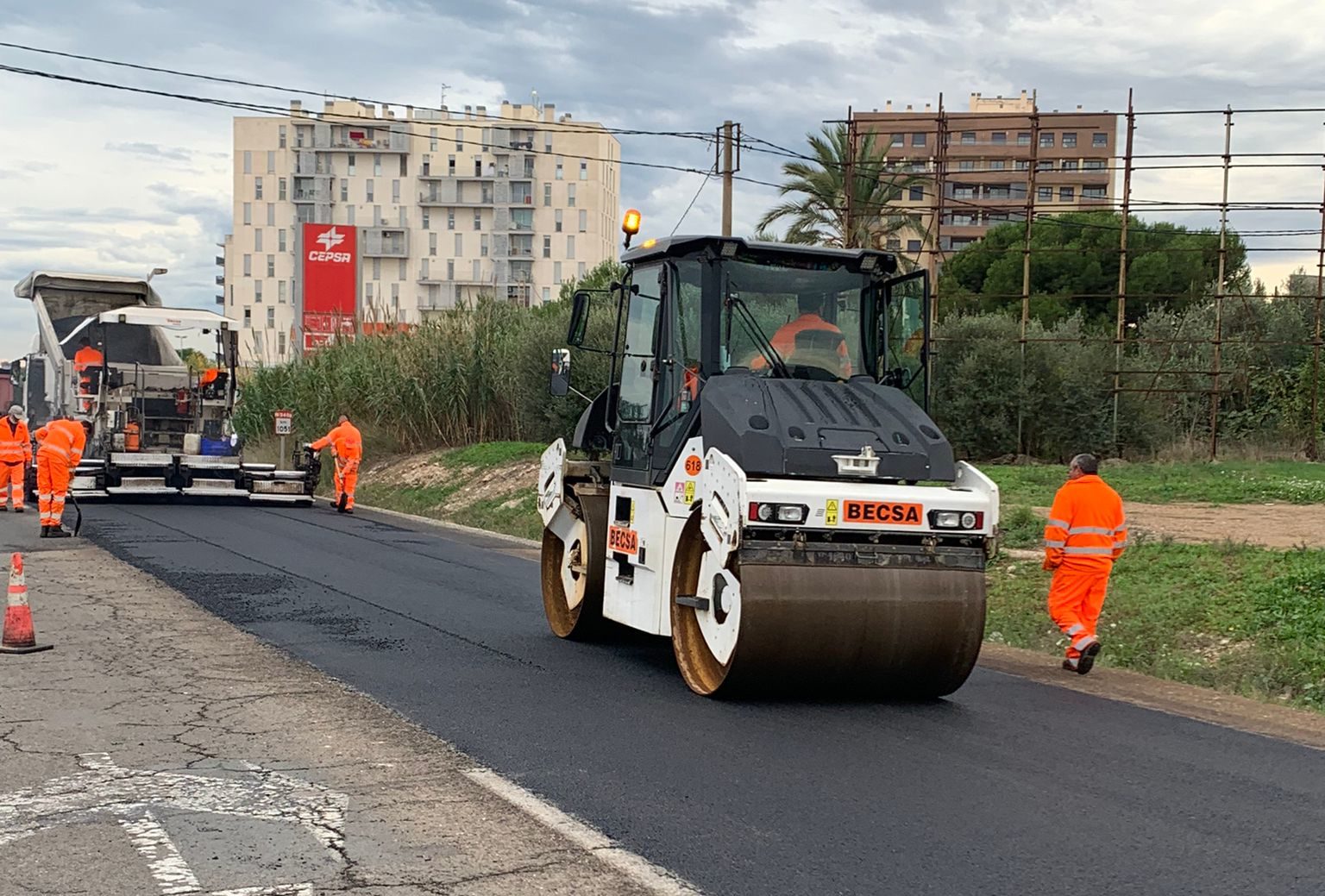 Carreteres atén les demandes de l’Ajuntament de Vinaròs i asfalta l’antiga N-340