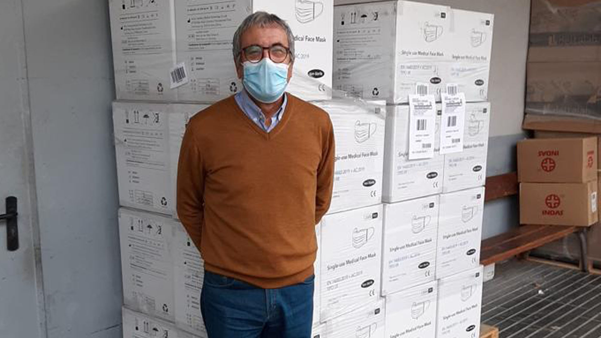 La Diputació dona 360.000 màscares quirúrgiques als hospitals públics
