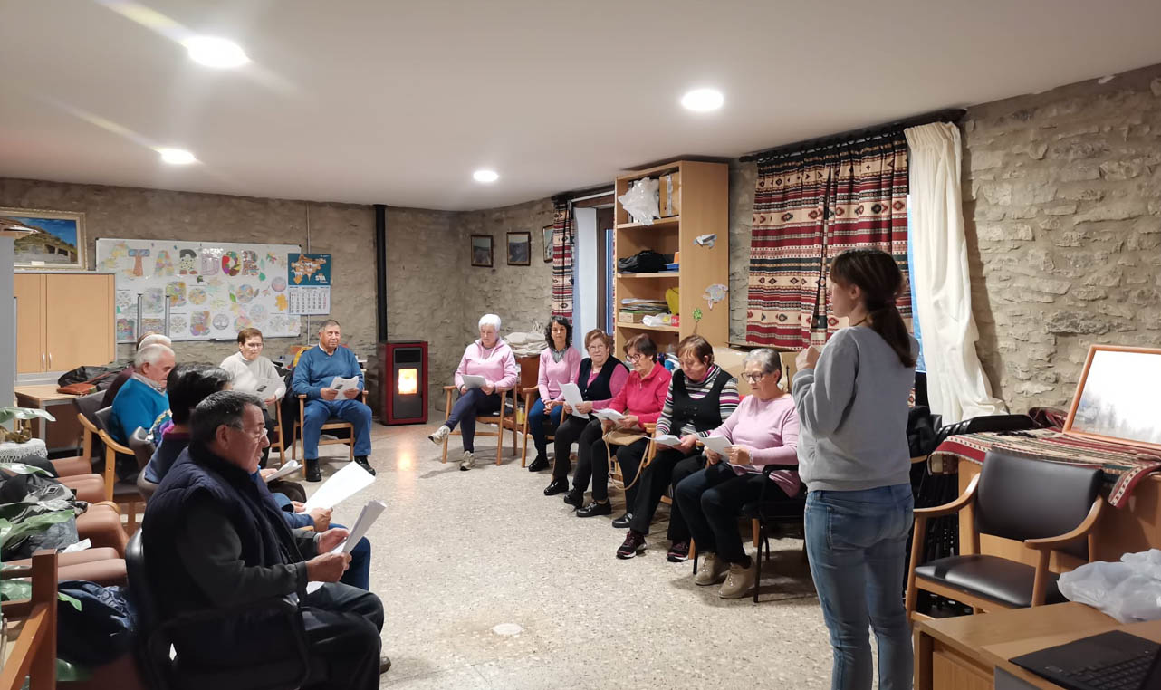 Castellfort i Ares promouen l'autonomia personal dels seus majors amb un taller