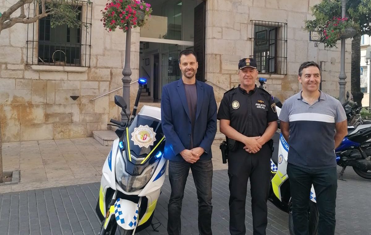 La Policia Local de Vinaròs incorpora dos motocicletes elèctriques