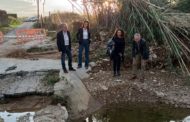 El secretari autonòmic d'Agricultura i l'alcaldessa de Sant Mateu inspeccionen els danys ocasionats per les pluges
