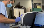 Sanitat tracta fins a 700 mostres setmanals de diversos virus respiratoris per a previndre epidèmies