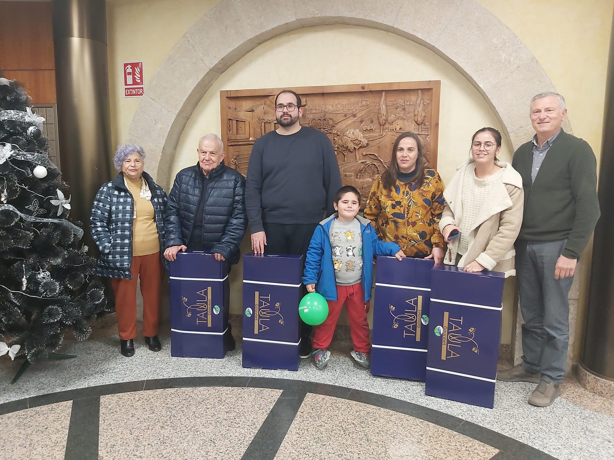 Caixa Benicarló entrega els 50 lots del Sorteig de Nadal