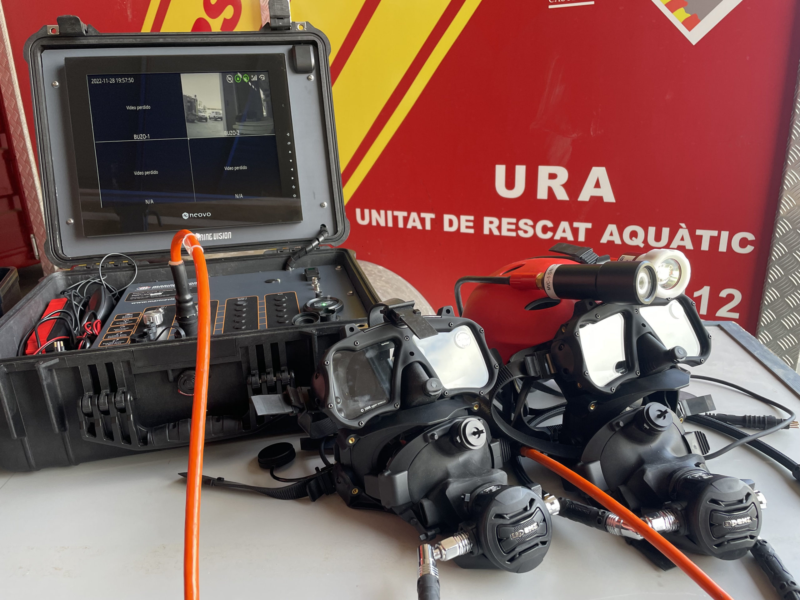 El Consorci de Bombers adquireix un equip audiovisual de recerca subaquàtica