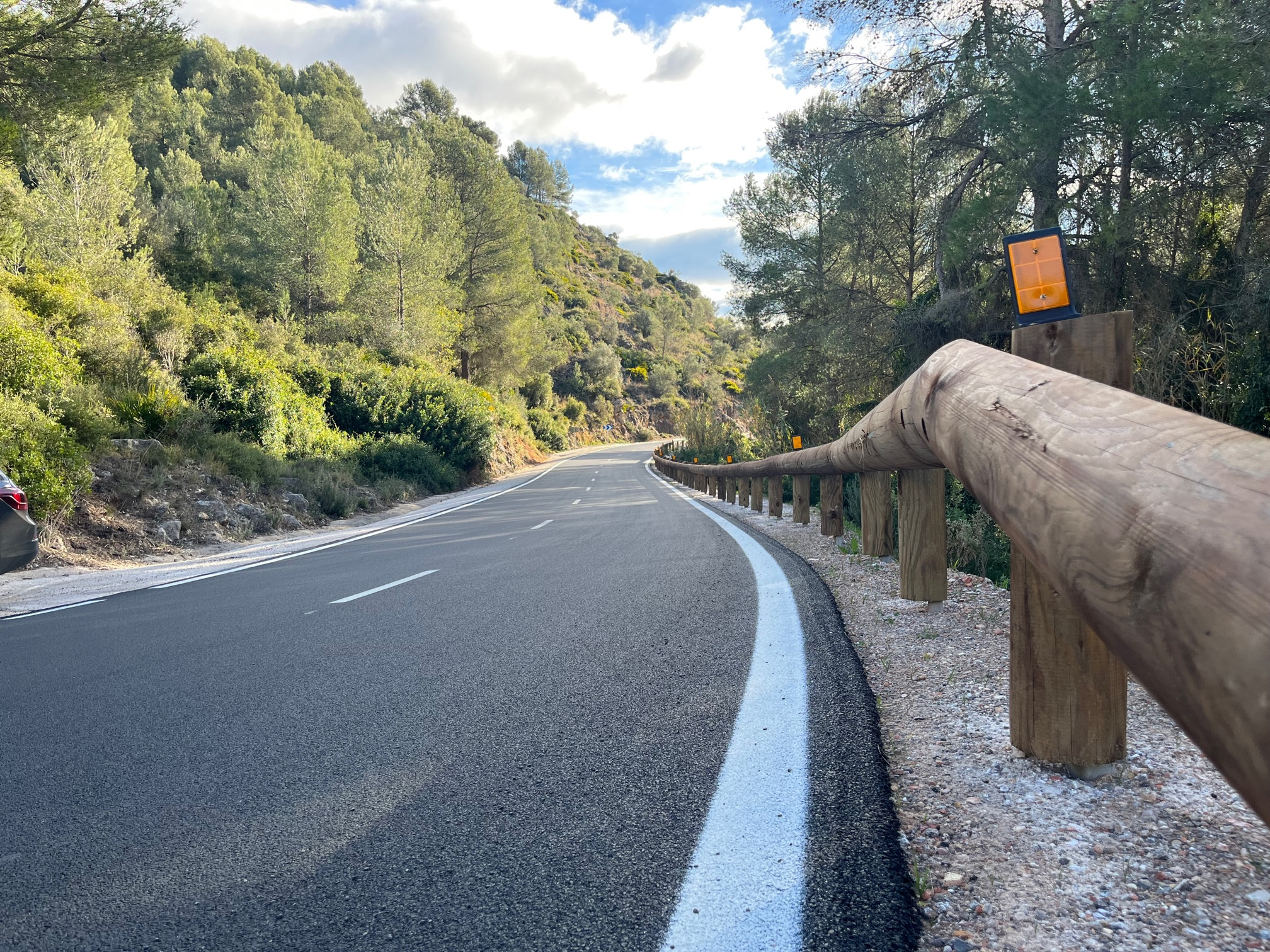 La Diputació i Obres Públiques culminen la millora de la carretera Cabanes-Orpesa