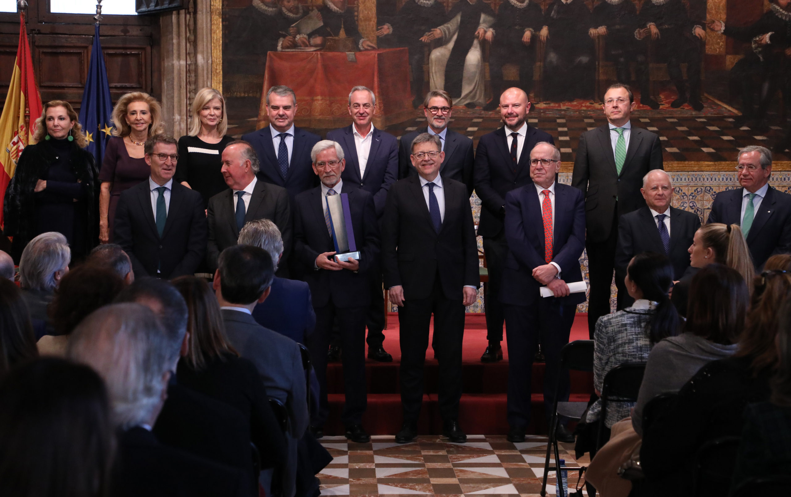 Puig considera «inajornable» impulsar uns nous pactes autonòmics per a garantir un finançament just