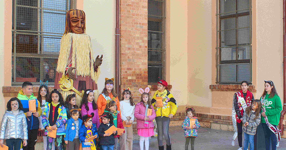 El Carnestoltes visita les escoles i centres socials de Vinaròs