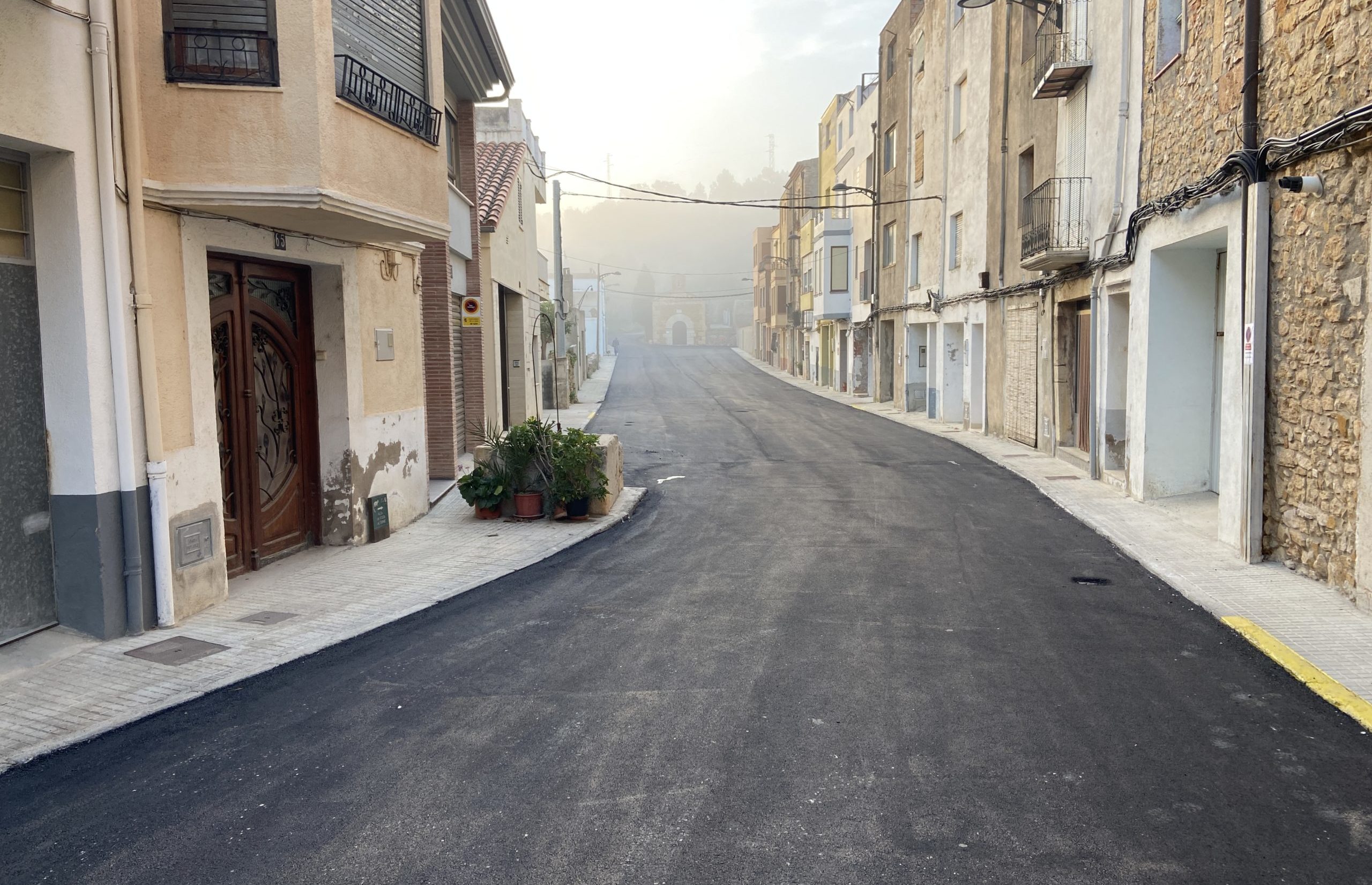 Finalitzen les obres d’asfaltat dels carrers de La Jana