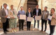 Càlig acull l’entrega dels SICTED als establiments i entitats adherides a Maestrat, ànima interior