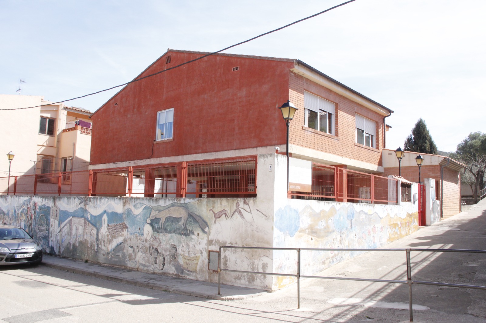 Educació dona llum verda a l'inici de les obres del col·legi de Tírig