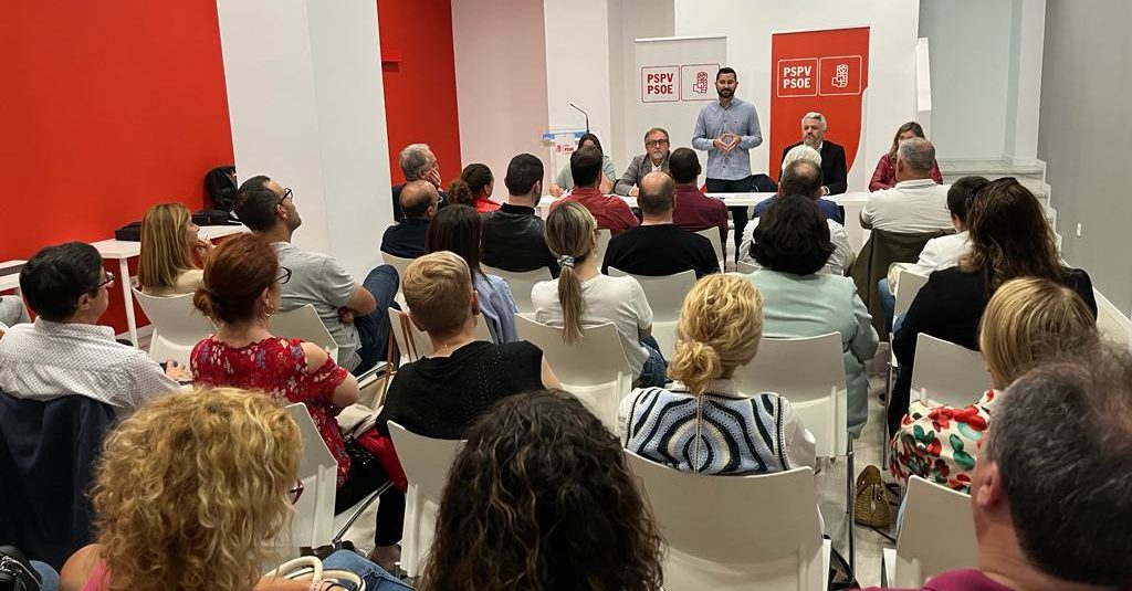 Falomir (PSPV-PSOE) avala els acords progressistes per als ajuntaments de Castelló